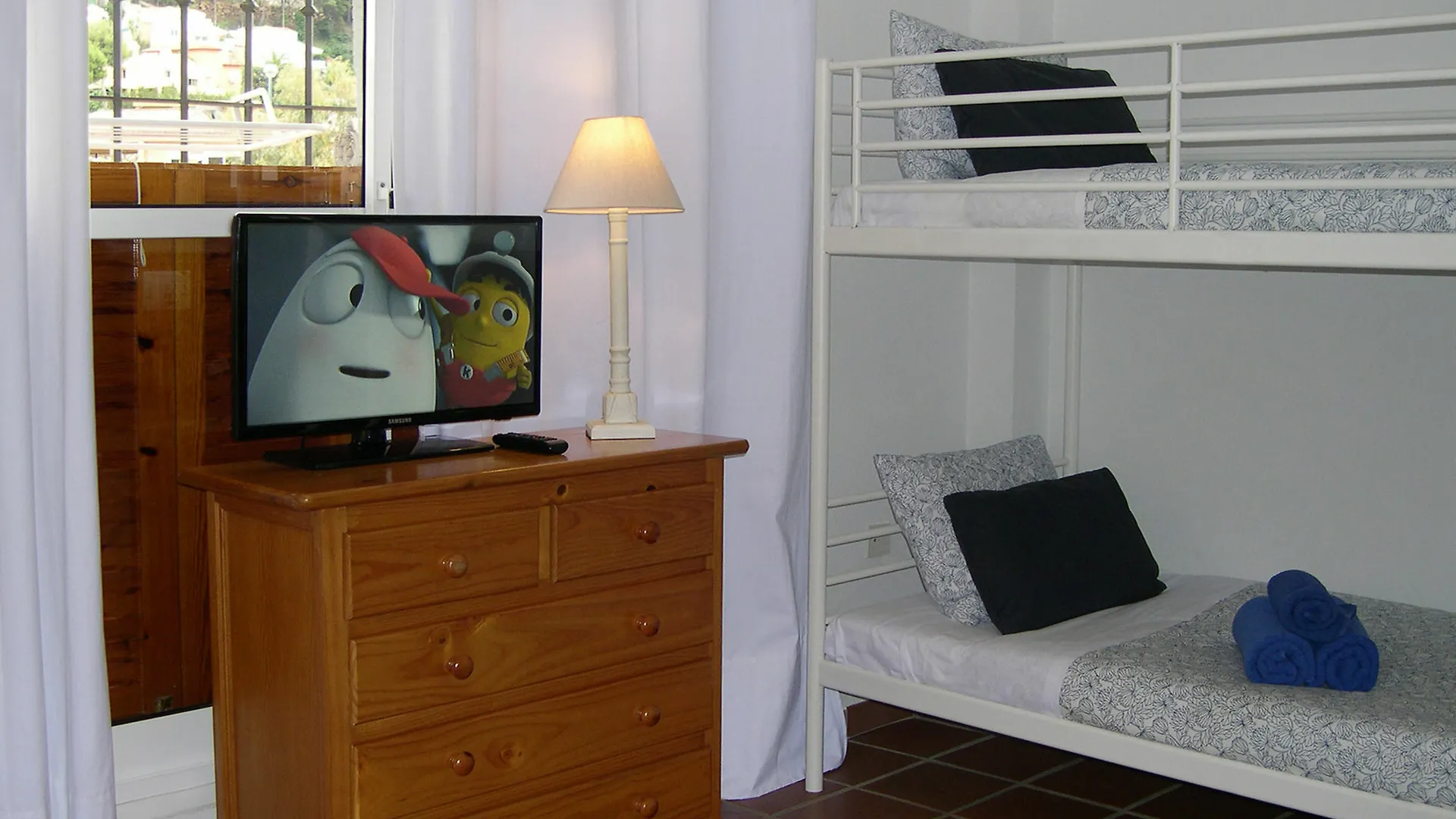 Apartamentos Turisticos La Mundial Malaga 0*,