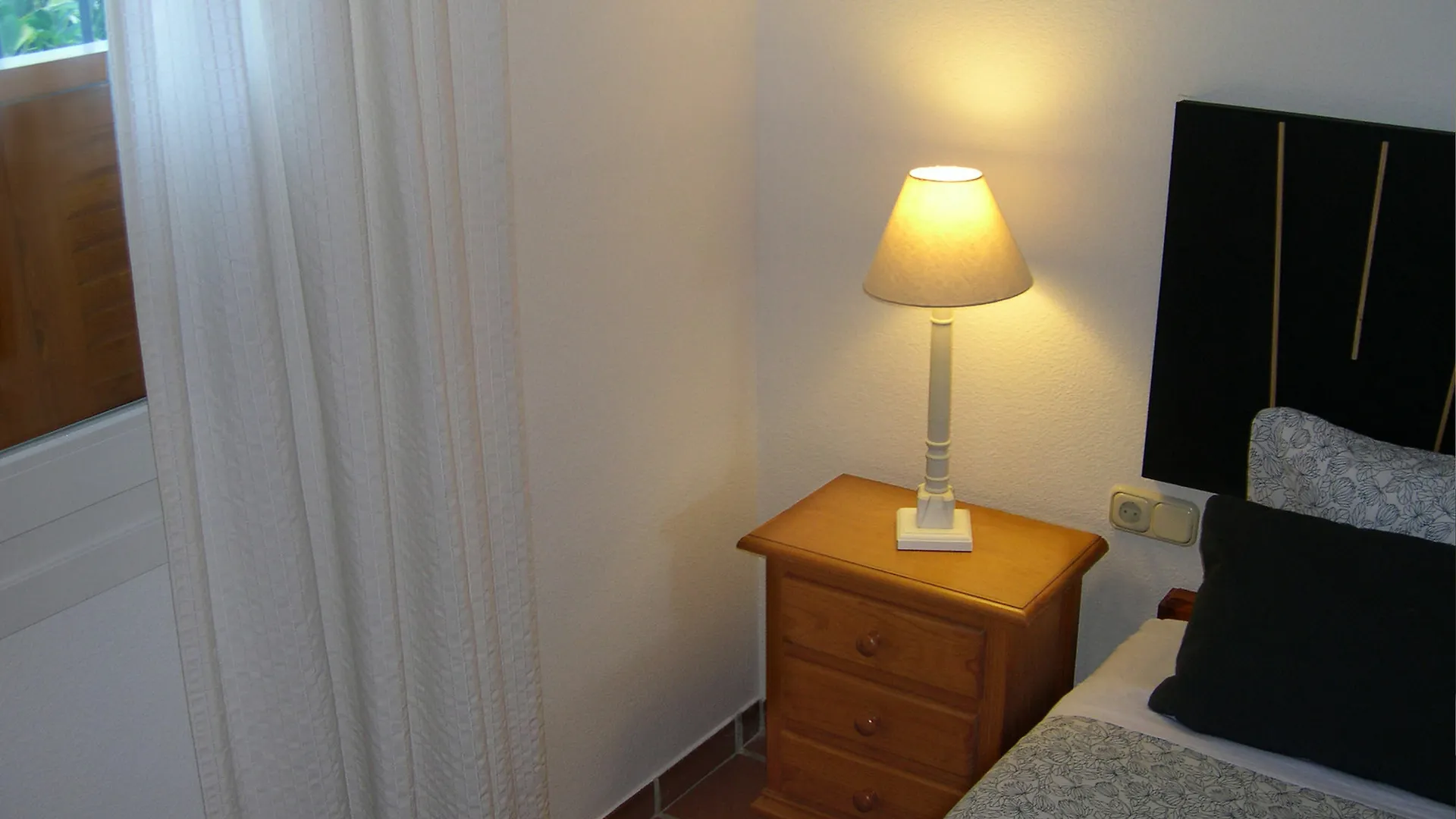 Apartamentos Turisticos La Mundial Málaga