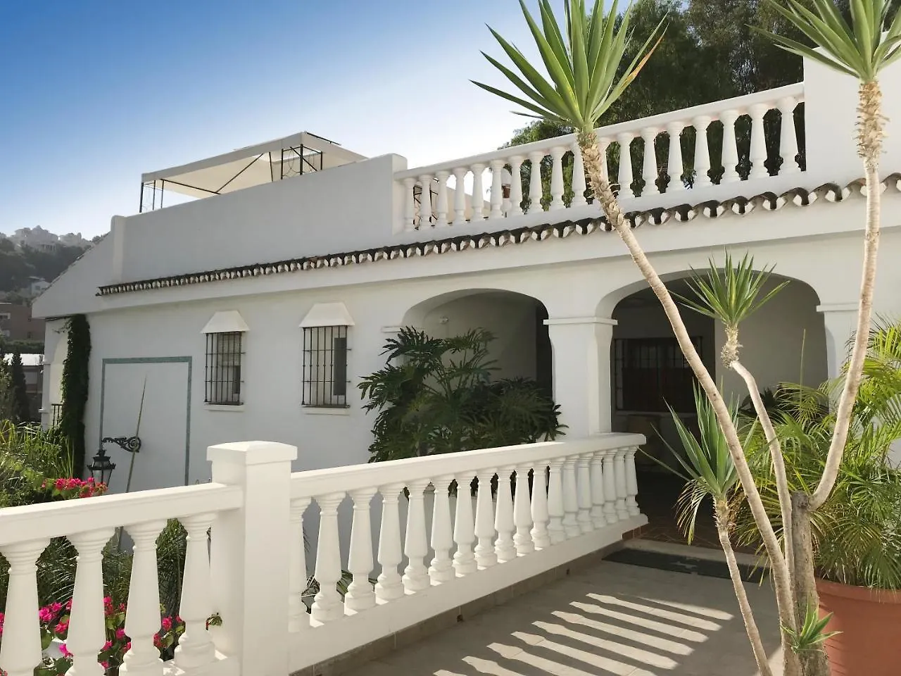Apartamentos Turisticos La Mundial Malaga