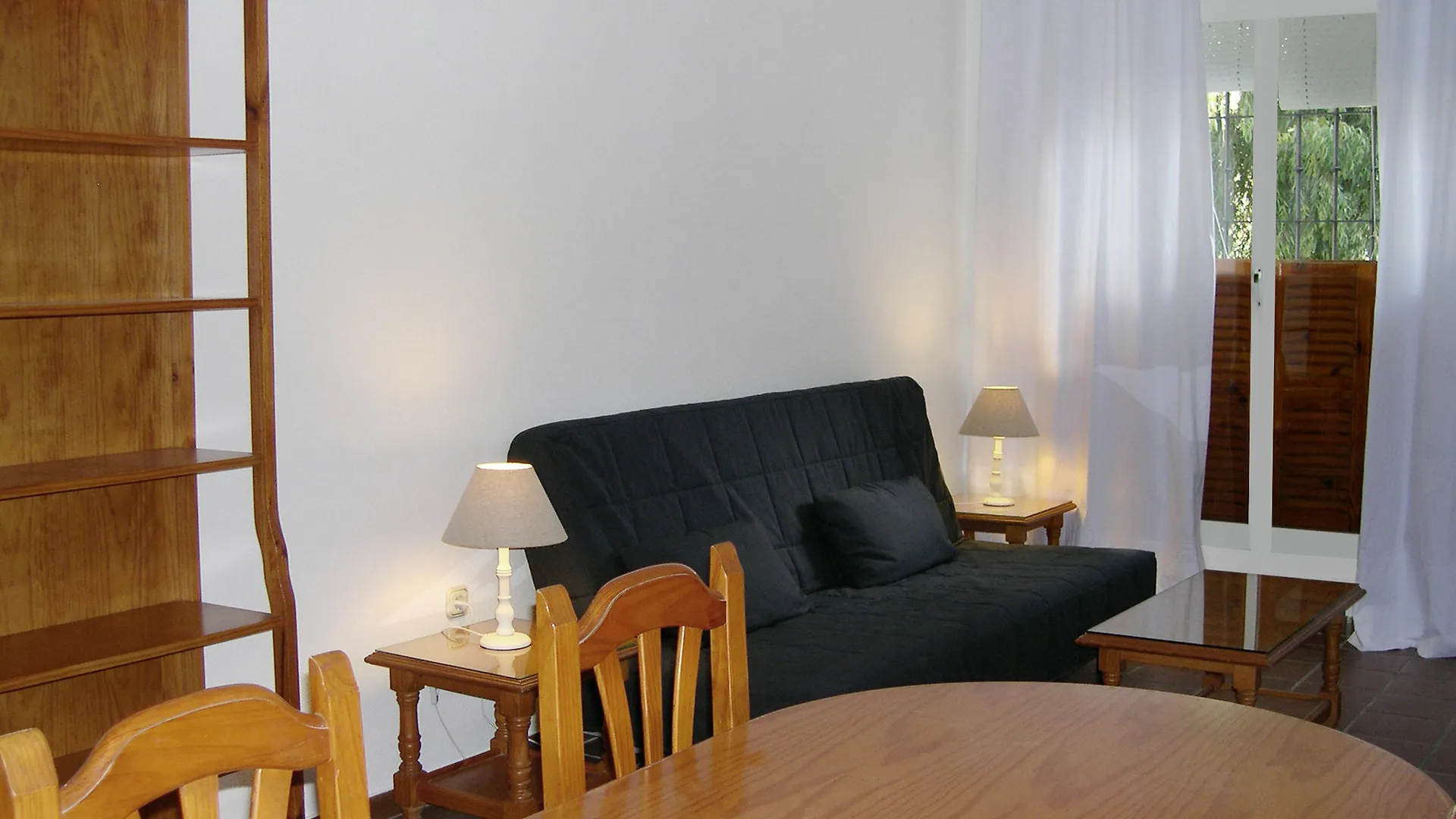 Apartamentos Turisticos La Mundial Malaga 0*,