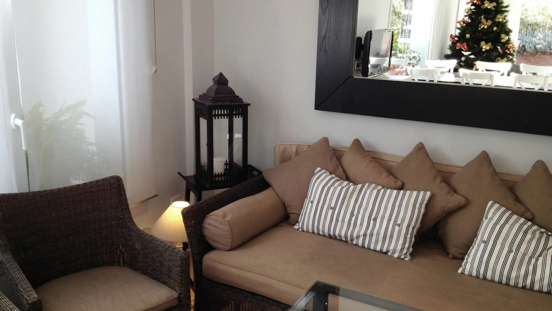 Apartamentos Turisticos La Mundial Malaga