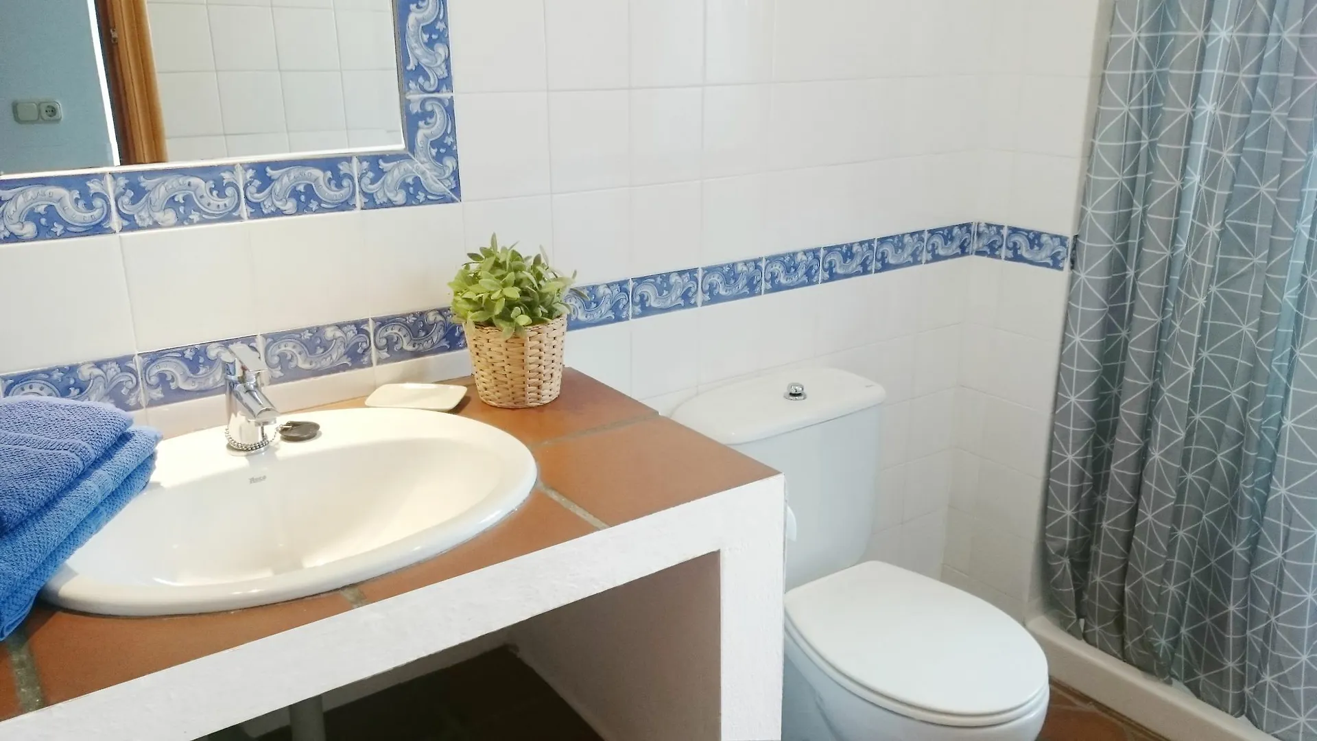 Apartamentos Turisticos La Mundial Malaga