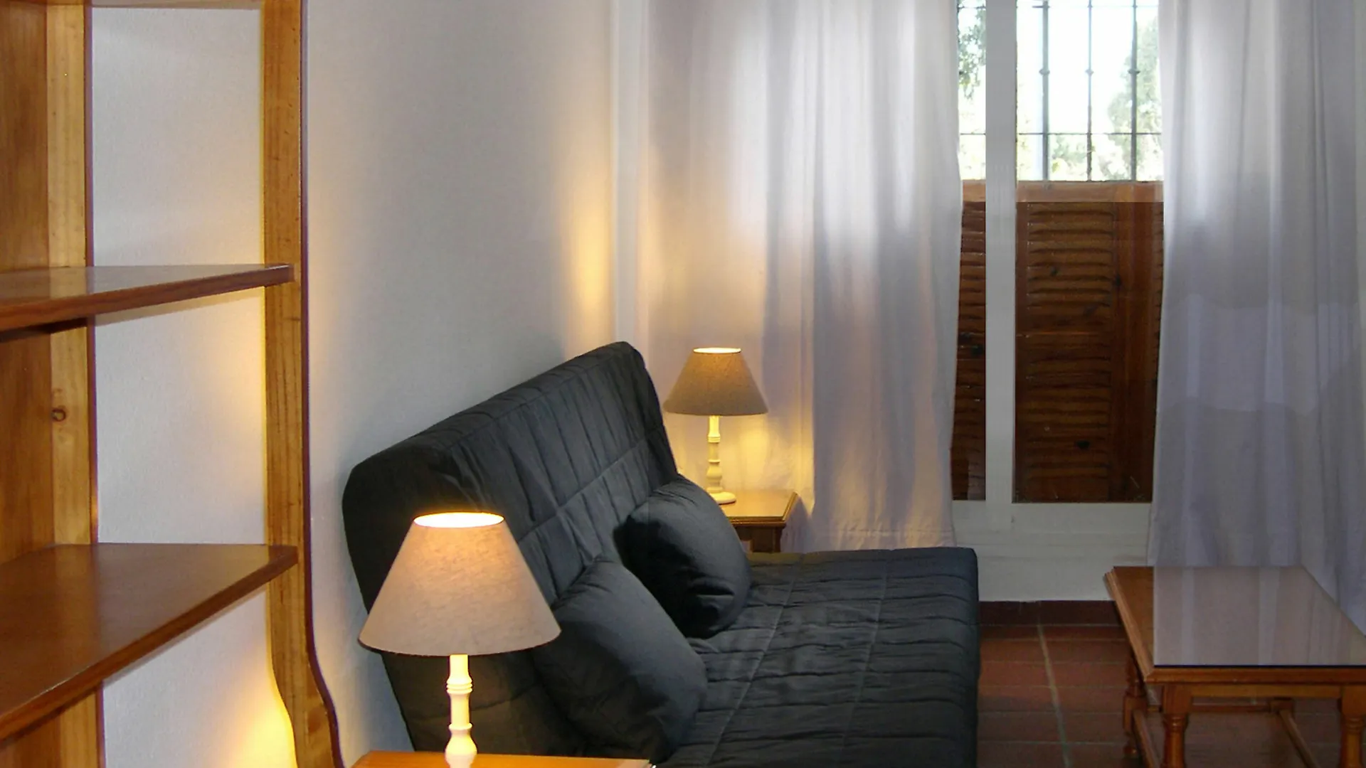 Apartamentos Turisticos La Mundial Malaga Spain