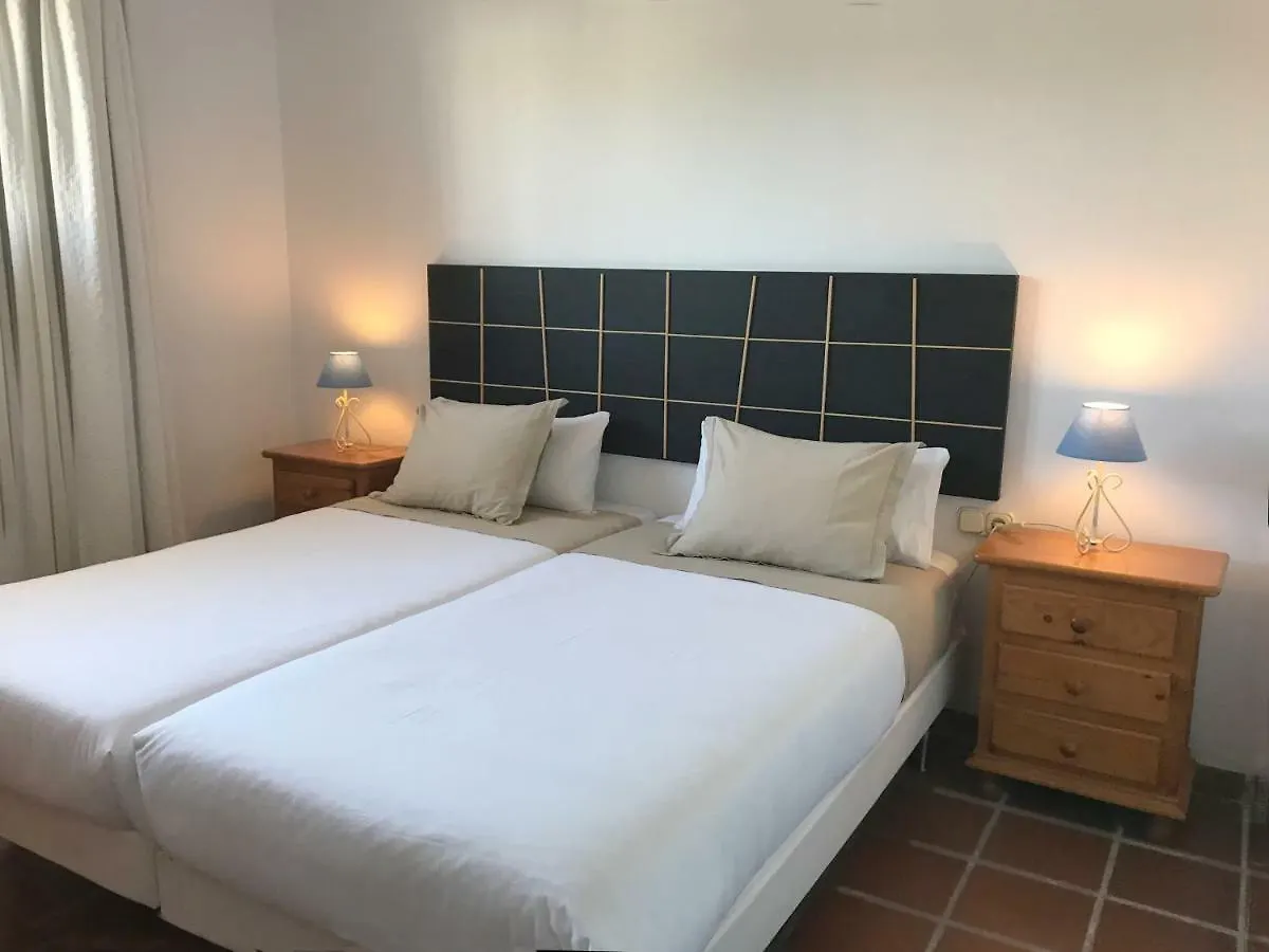 Apartamentos Turisticos La Mundial Malaga 0*,